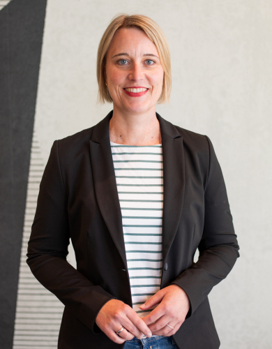 Sabine Hirsch, Vertriebs- und Projektkoordination, designfunktion Bonn