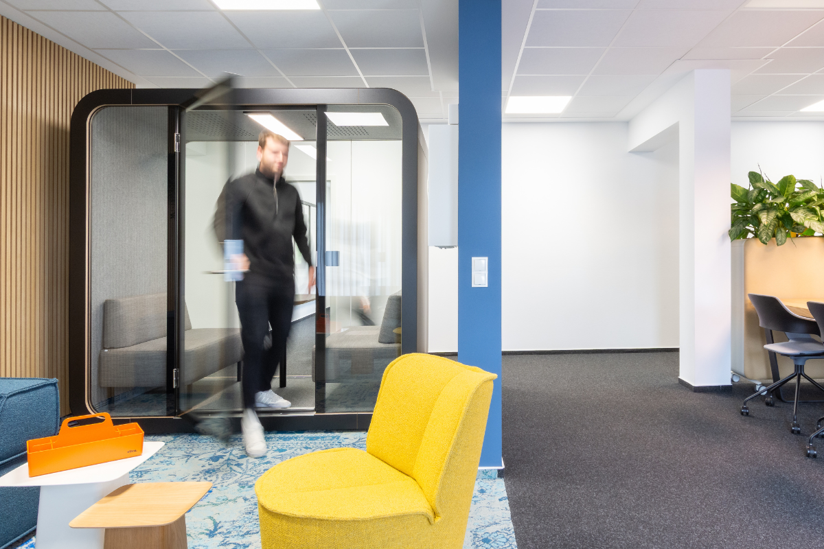 Raum-in-Raum System im Buero