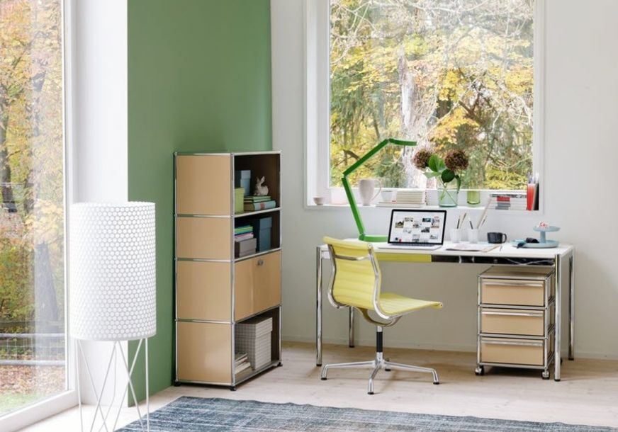 Beispiel für die Ausstattung eine Arbeitsplatzes mit Möbeln von Vitra