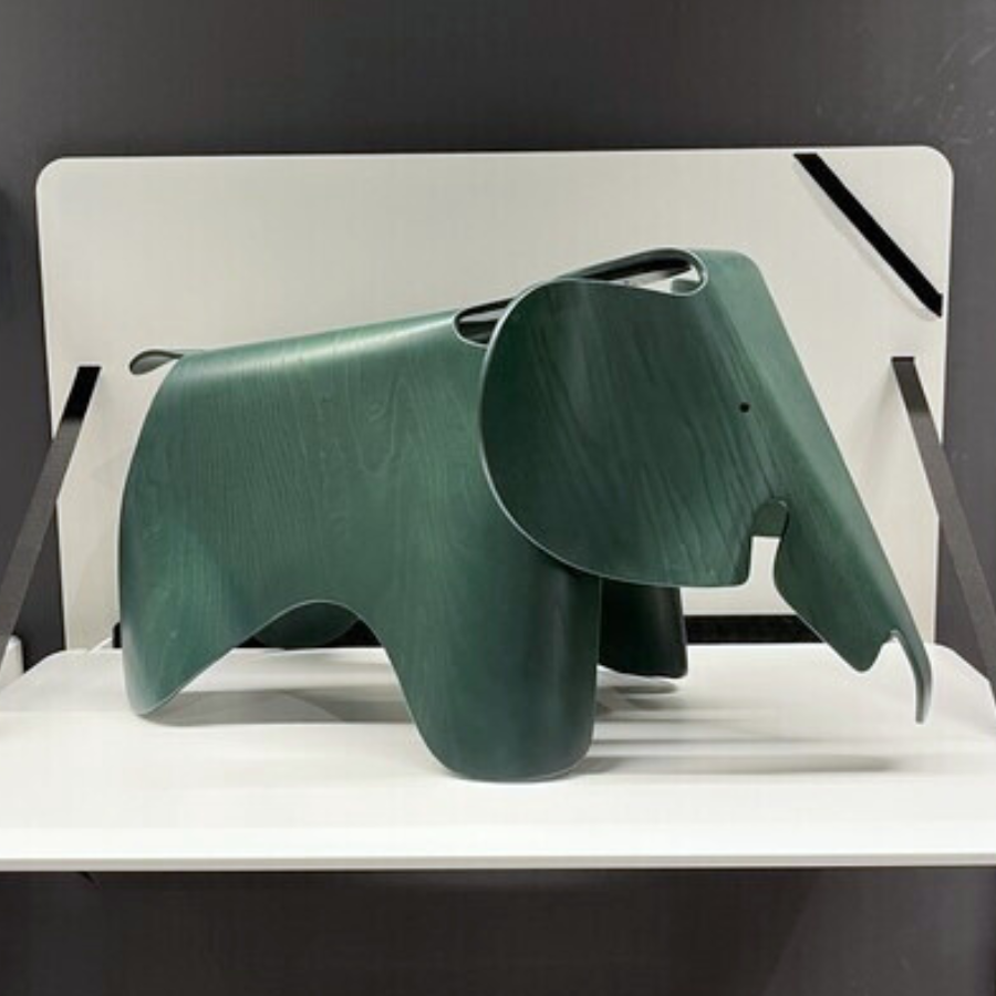 Elephant von Vitra im designfunktion Outlet in Oberschleißheim