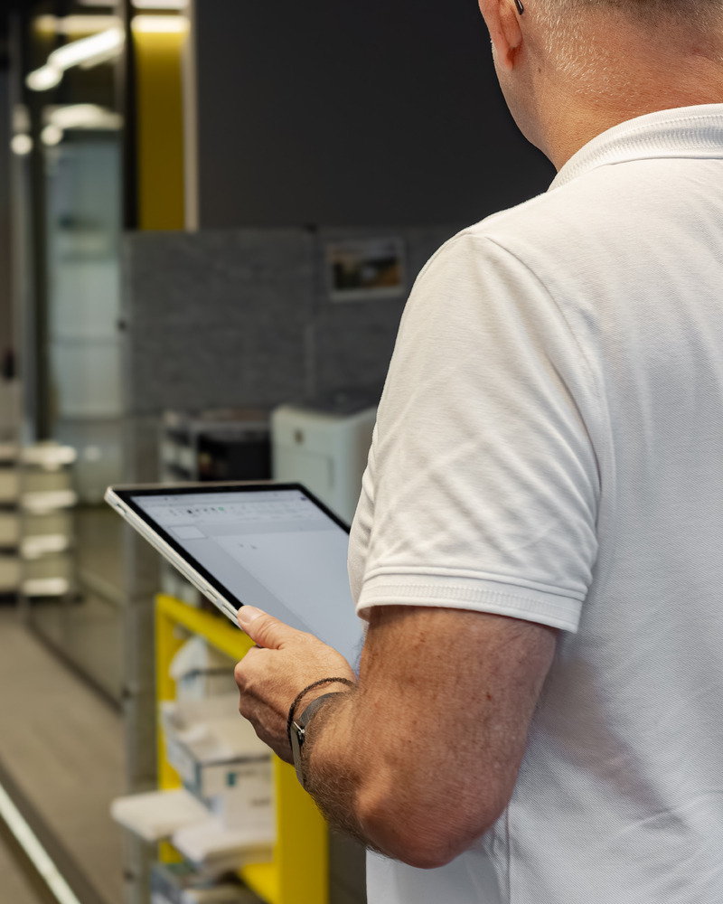 Begehung eines Bueros im Rahmen des Office Effizienzchecks von designfunktion