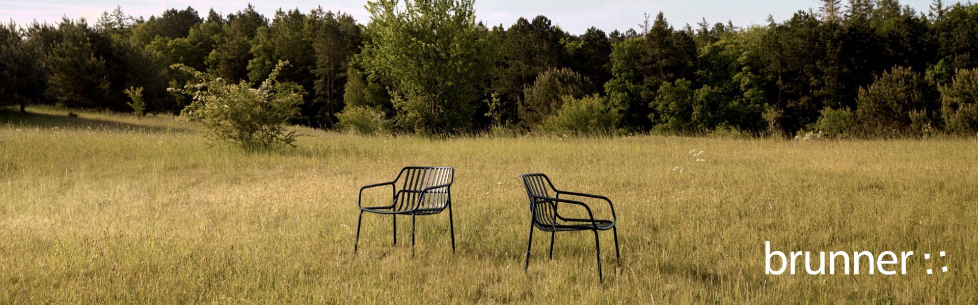 Stühle von Brunner in der Natur