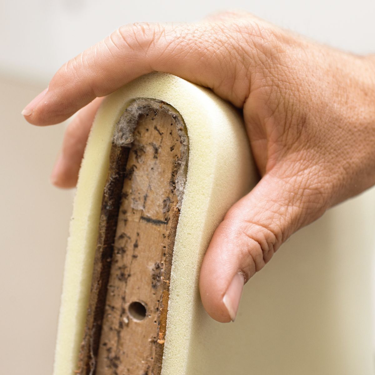 Polsterarbeit beim Möbelhersteller COR