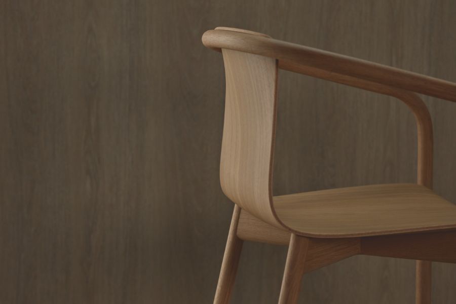 Detailansicht eines Stuhl aus Holz von Walter Knoll