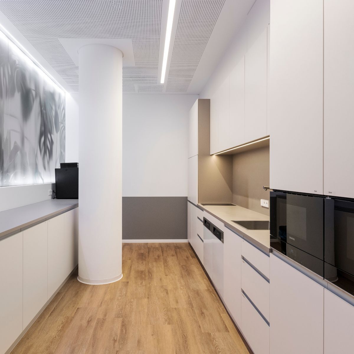 Küche in der neuen Arbeitswelt der Immobilien Freistaat Bayern, Beratung und Planung und Einrichtung designfunktion München