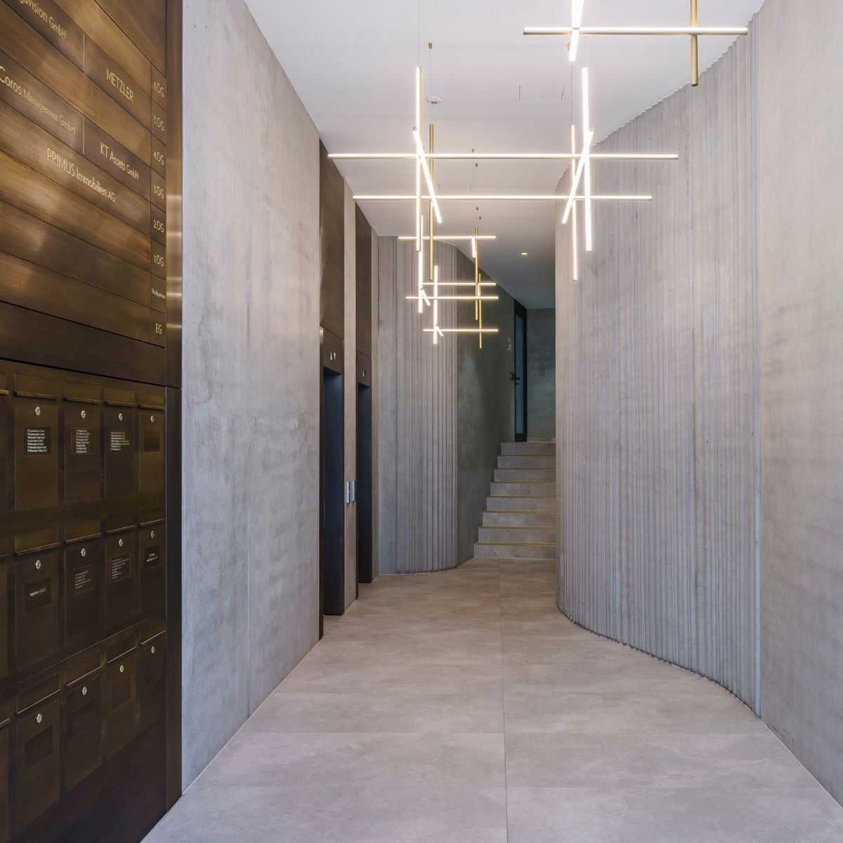 Flur in neuem Bürogebäude, dem Sitz von Orgavision in Berlin Charlottenburg