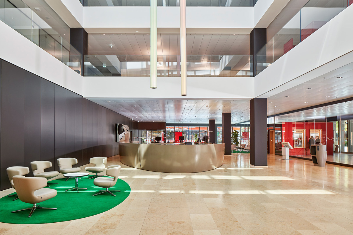 referenz-designfunktion-sparkasse-singen-01