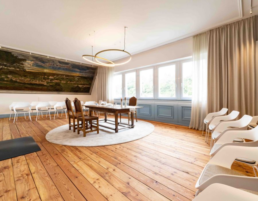 Blick in den Trausaal der Stadt Aach, geplant und eingerichtet von designfunktion