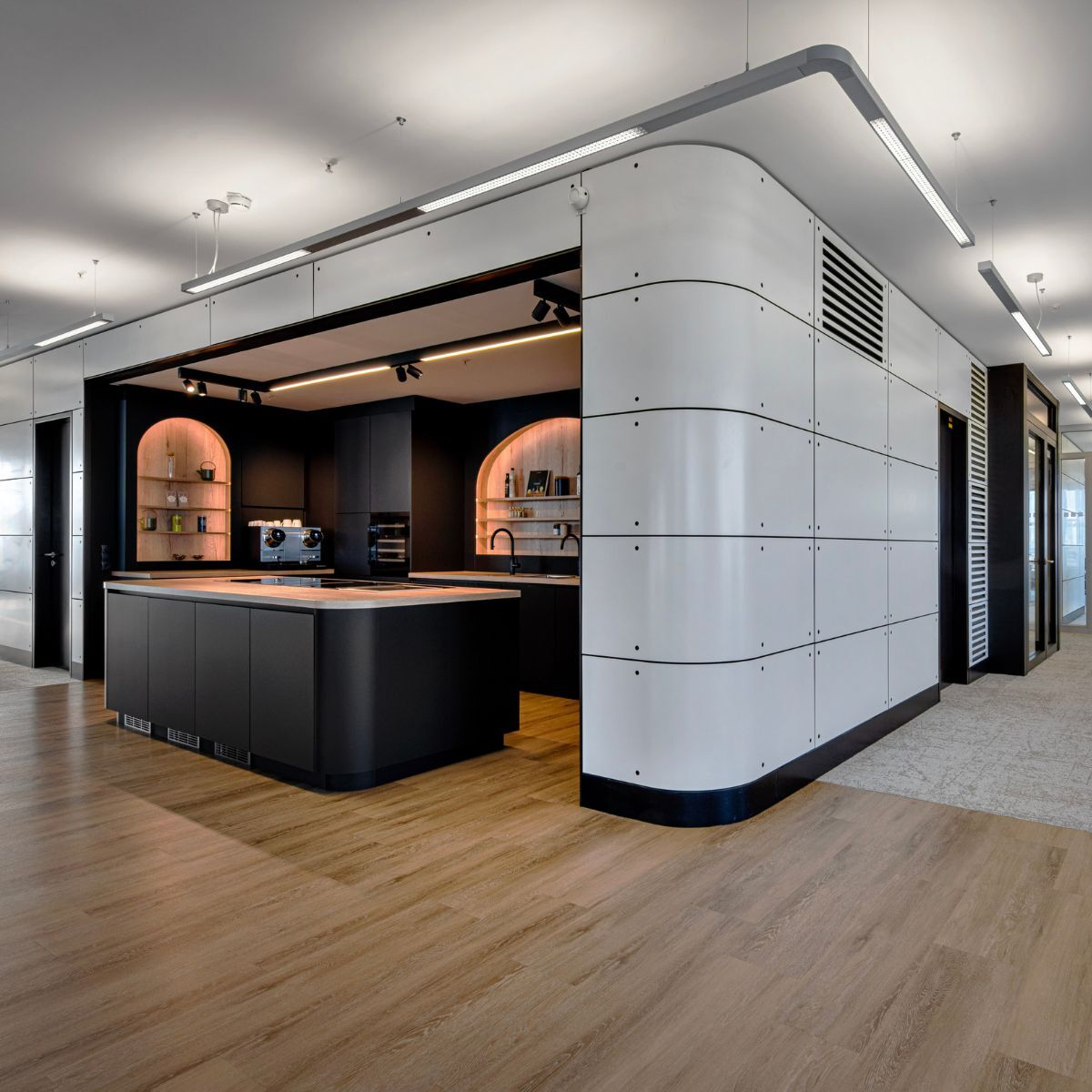 Kueche im Buero - ausgestattet von designfunktion