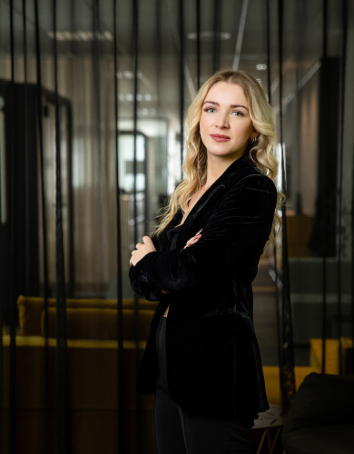 Marie-Catherine Carl, Vertriebs- und Projektkoordination, designfunktion Koblenz